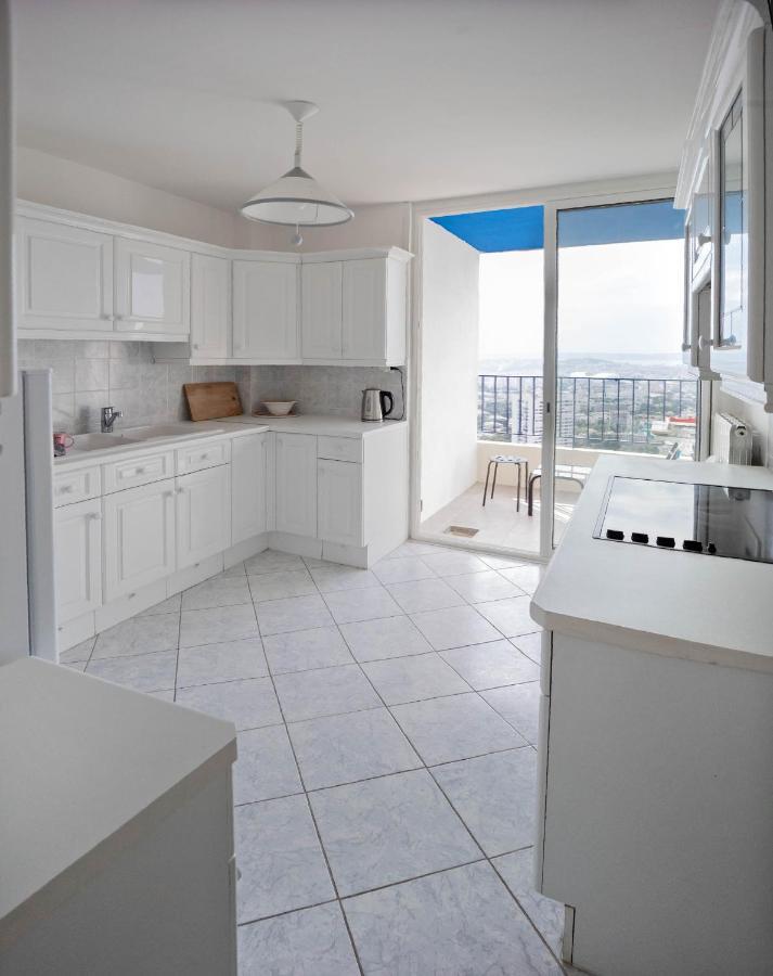 Panoramic View Of Marseille For Two Apartment Bagian luar foto
